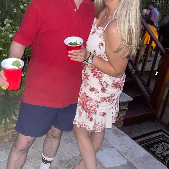 White and pink floral dress - Picture 2 of 4